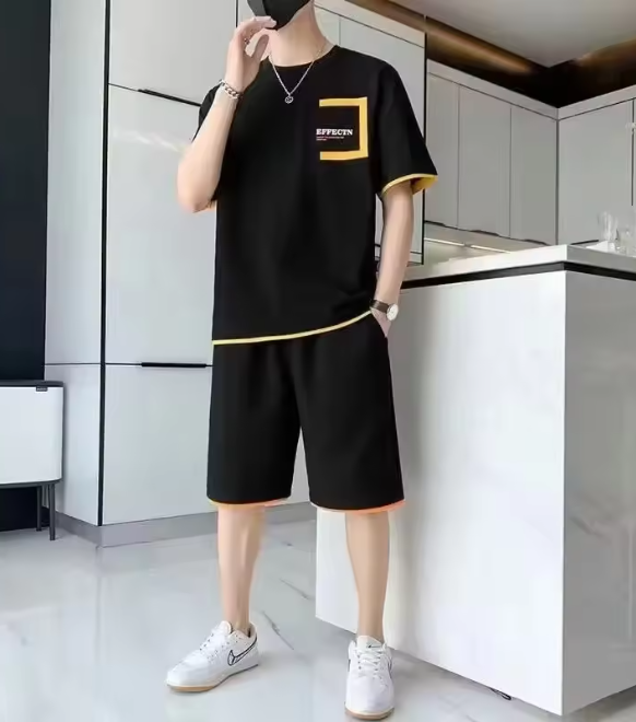 Men's Summer Loose Fit Casual Two Piece Suit Stylish Short Sleeve T-shirts and Sports Pants Fashionable Chinese Made Clothing Set